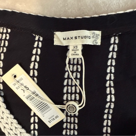 Max Studio Black Ivory Striped Pullover Sheath Dress Size XS Stretch Casual - Picture 6 of 11